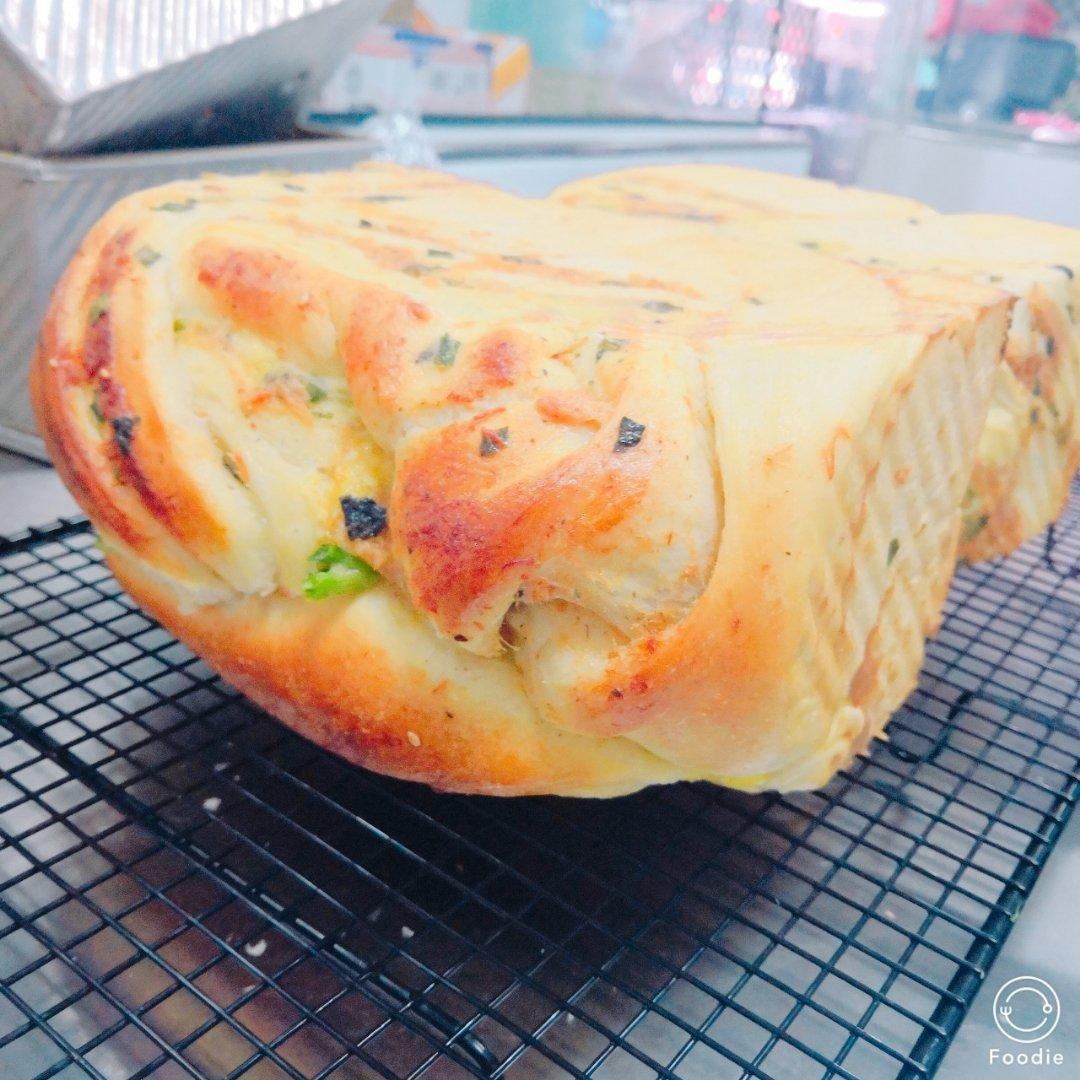 香葱肉松手撕吐司