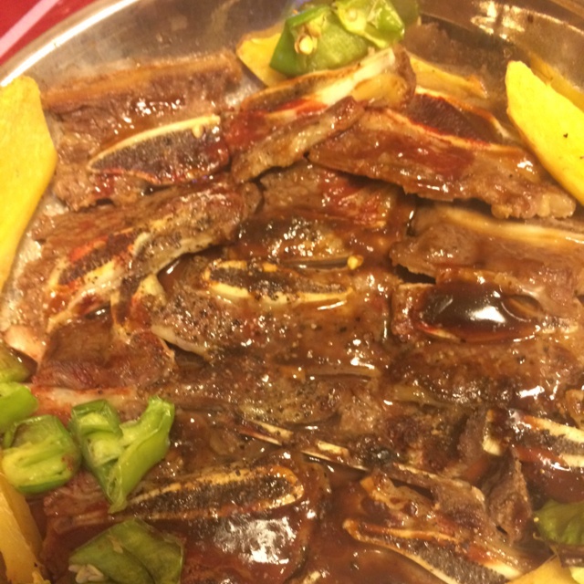 黑椒烤牛仔骨
