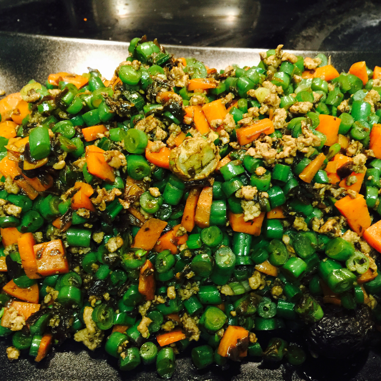 家常菜 橄榄菜豆角炒肉末 下饭菜