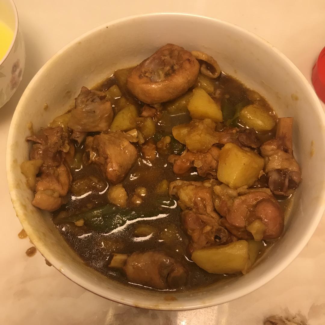 土豆焖鸡腿