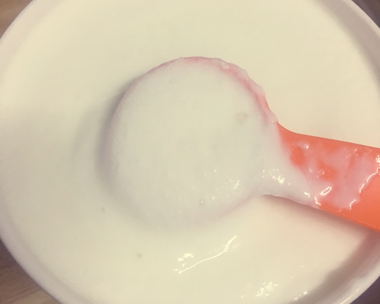 如何发酵稳定浓稠的雪莲菌开菲尔酸奶（嫩豆腐状）