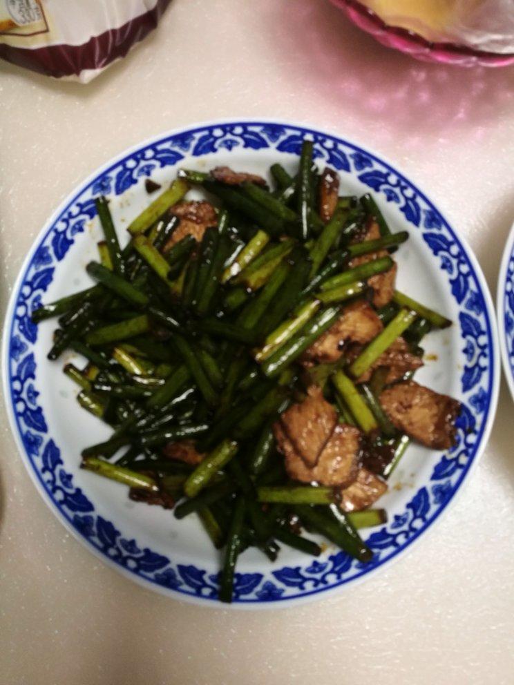 蒜薹炒肉