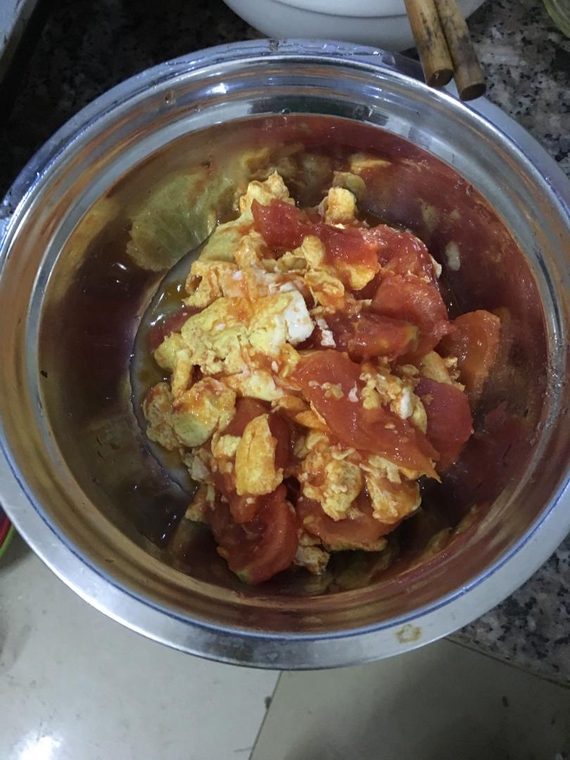 西红柿炒鸡蛋时，多加这一步，鸡蛋香嫩又入味