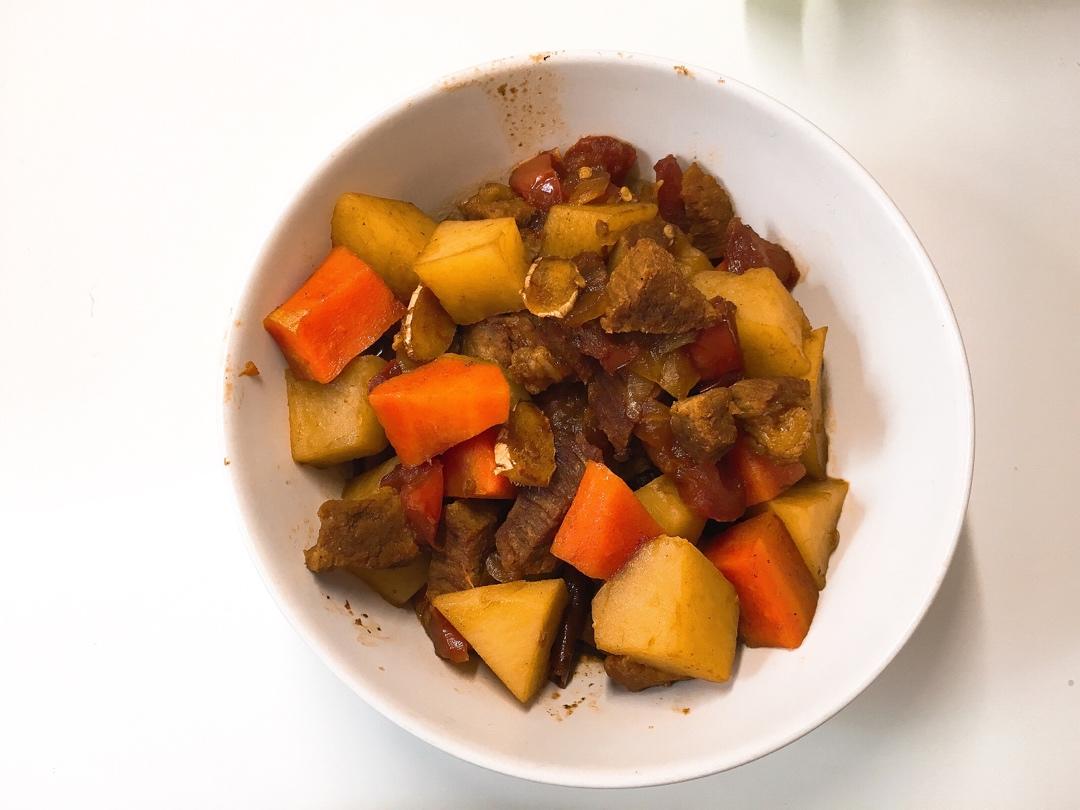 土豆炖牛肉