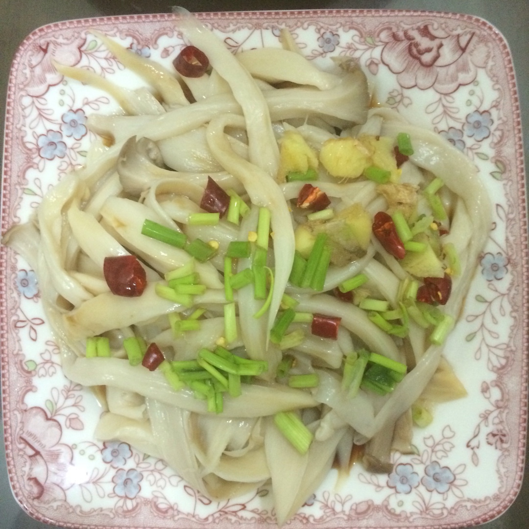手撕杏鲍菇