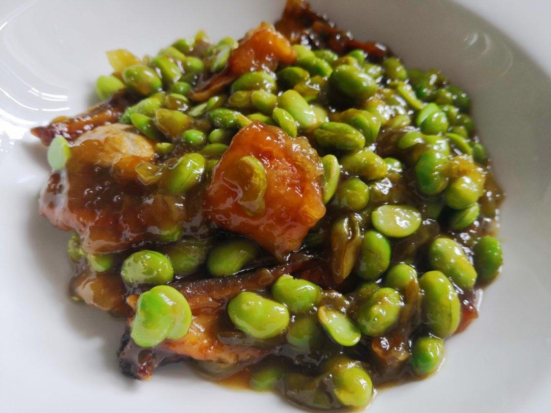 时令咸鱼炒毛豆