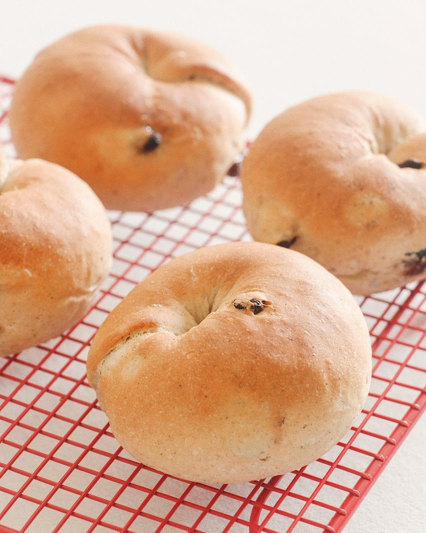 葡萄干肉桂贝果