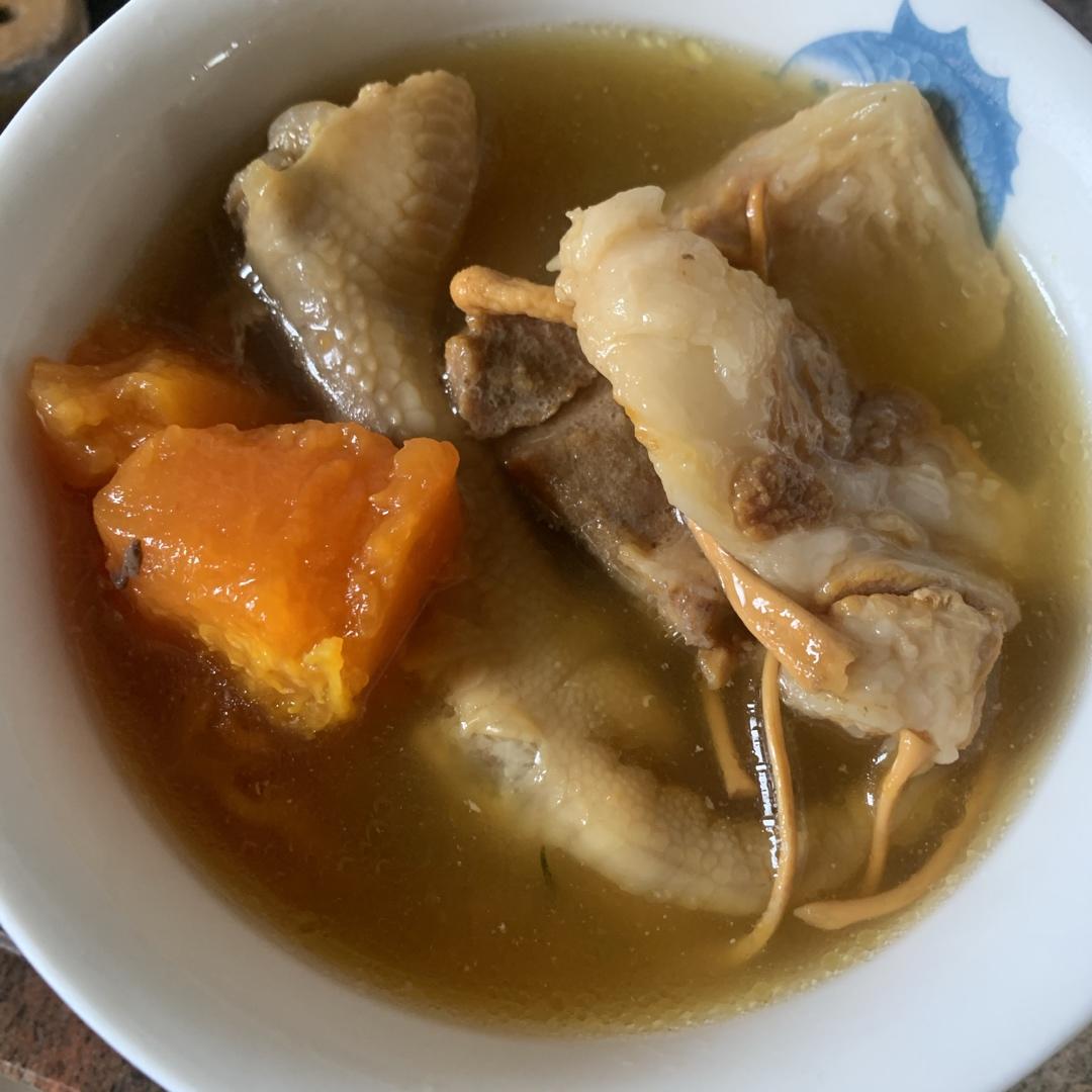 【美人日记📖】#汤#恶补胶原蛋白板栗木瓜凤爪汤🌰🐔