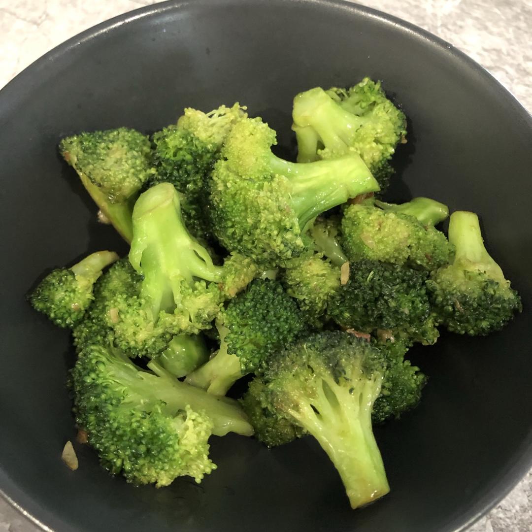 蚝油蒜蓉西兰花