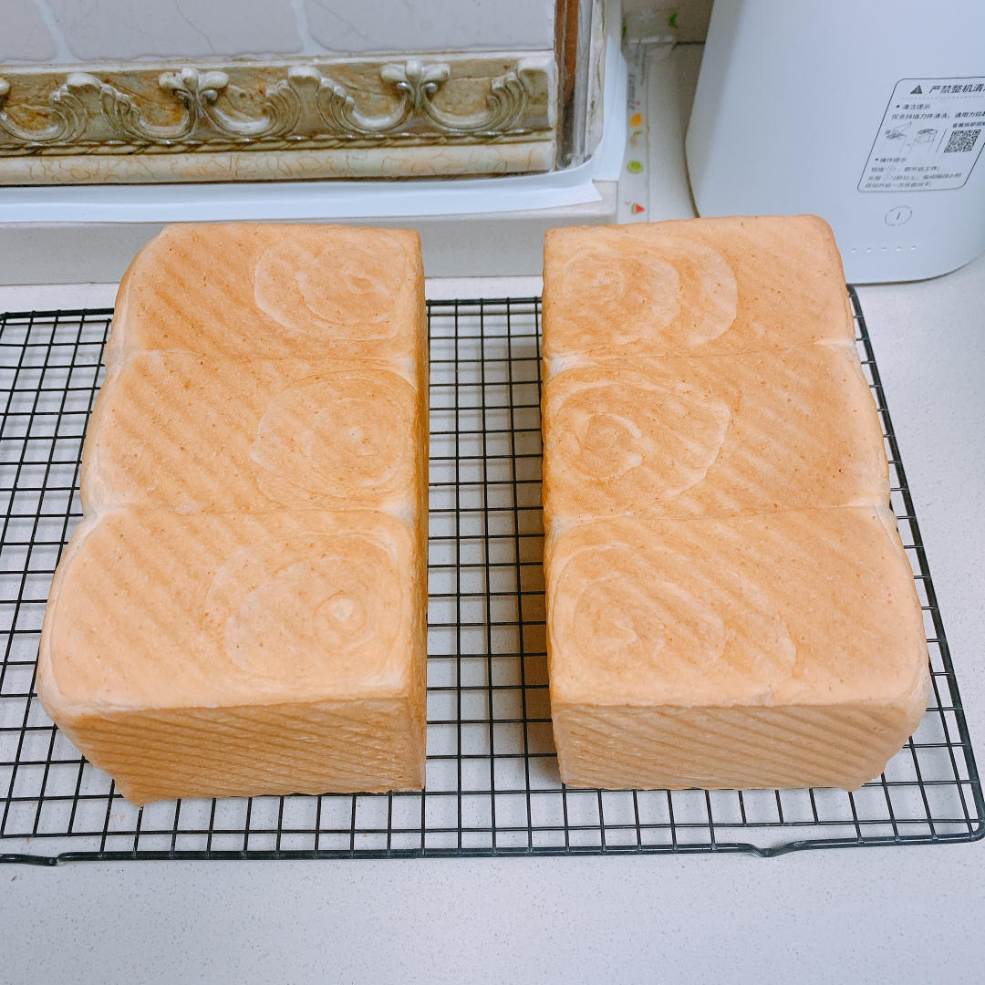 成功率超高的全麦吐司，三明治专用，一次发酵，低糖，易出膜快发酵