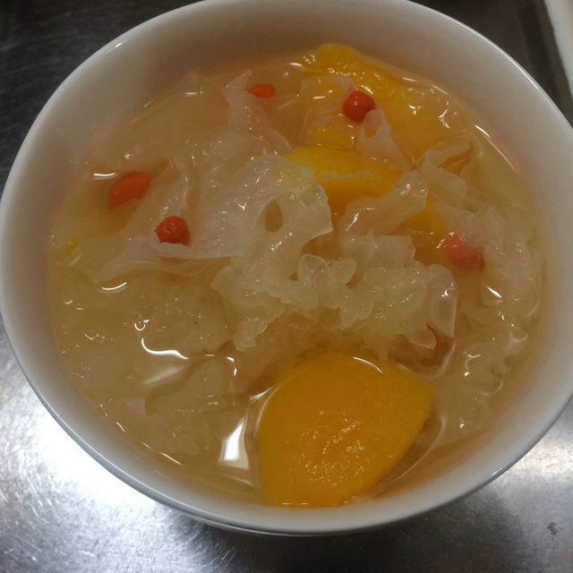 木瓜银耳糖水