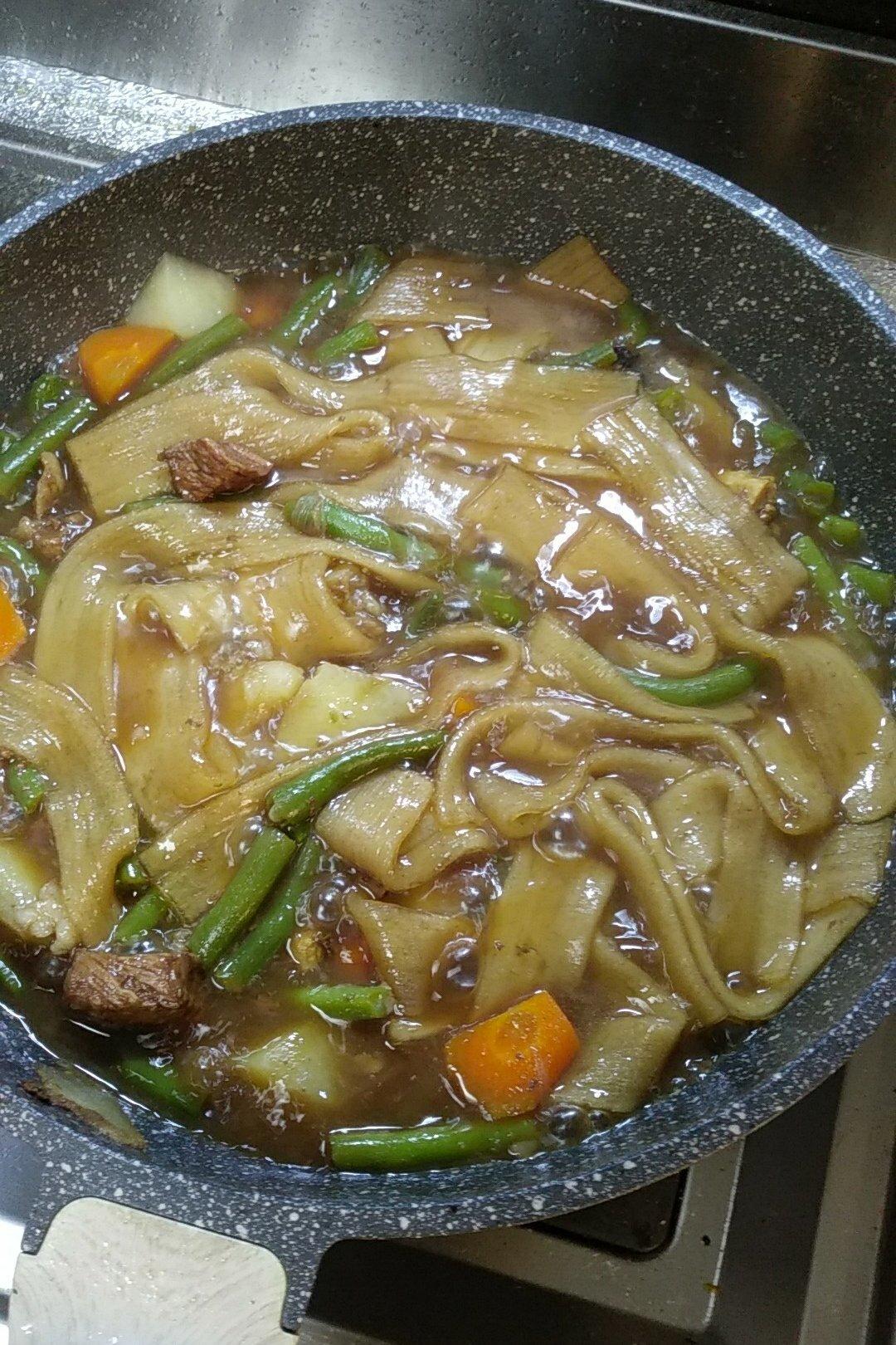 牛肉豆角炖土豆