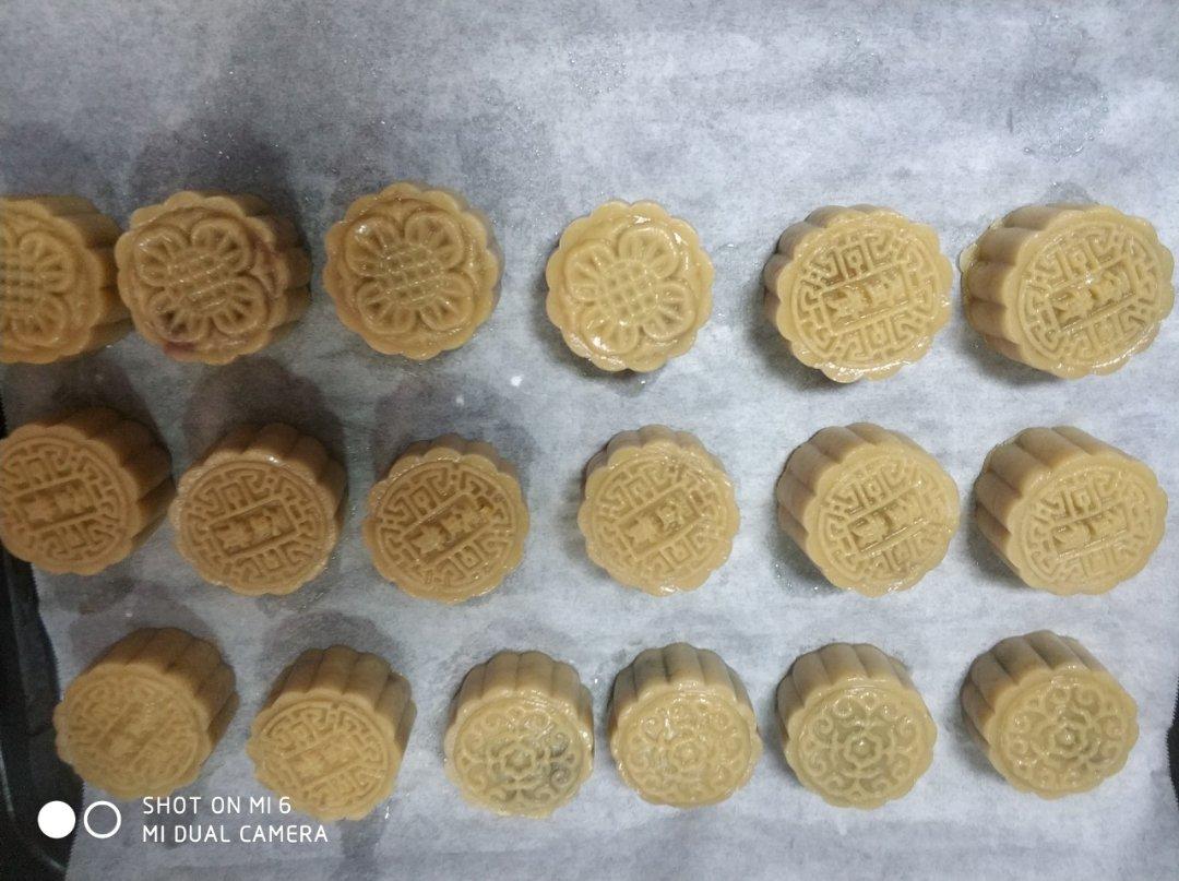广式月饼—蛋黄莲蓉月饼
