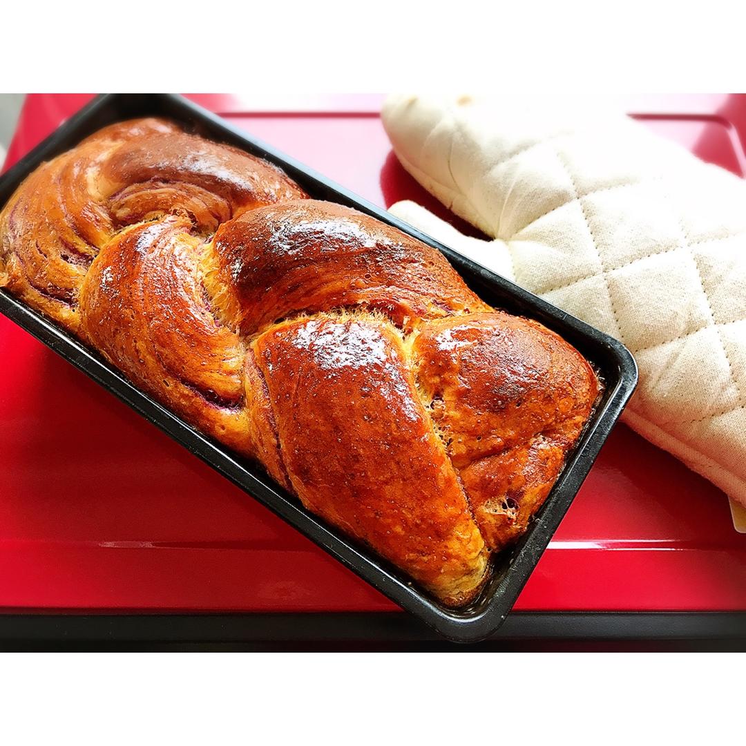 入门级不用揉出膜的手撕紫薯面包无黄油版