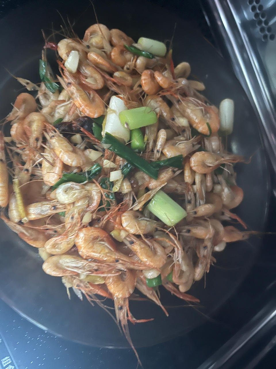 爆炒小河虾