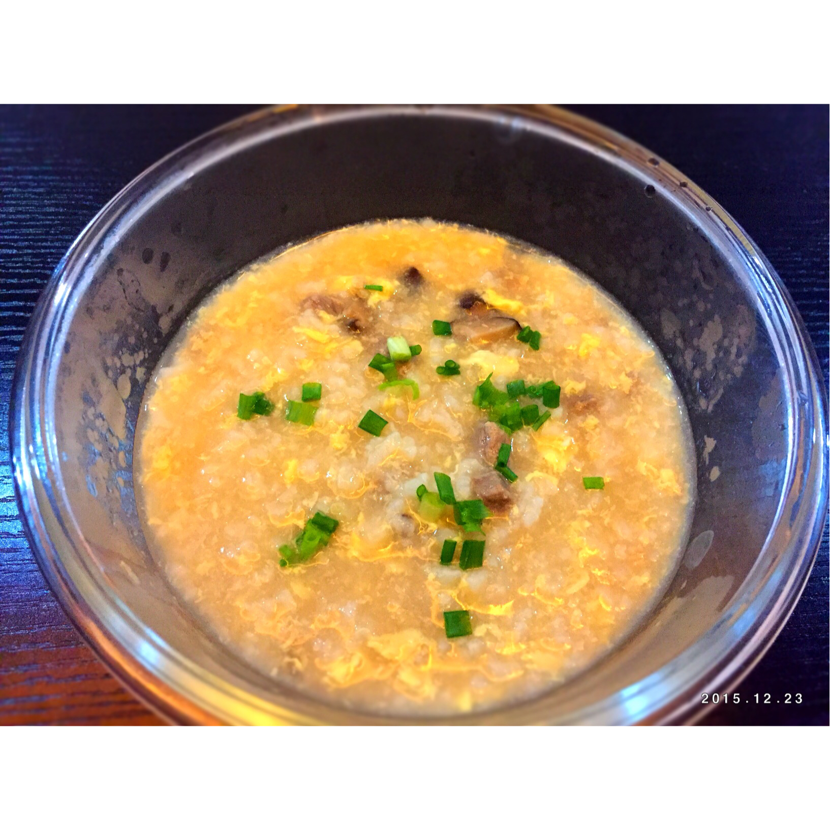 charmless逸做的牛肉蛋花粥