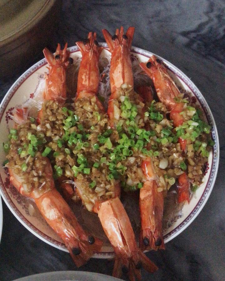 蒜蓉粉丝蒸虾