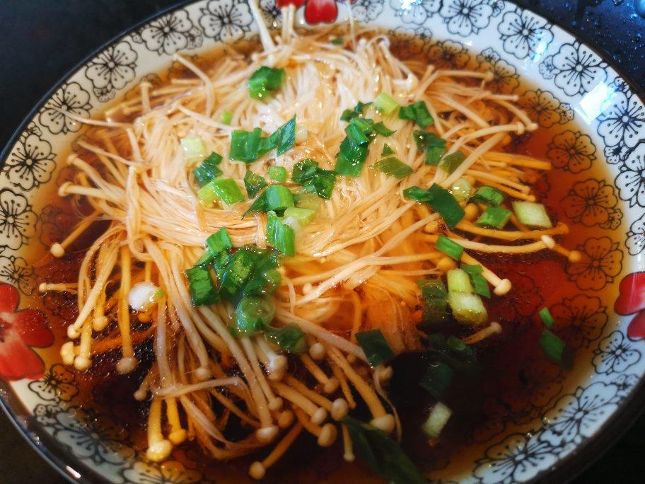 油泼金针菇