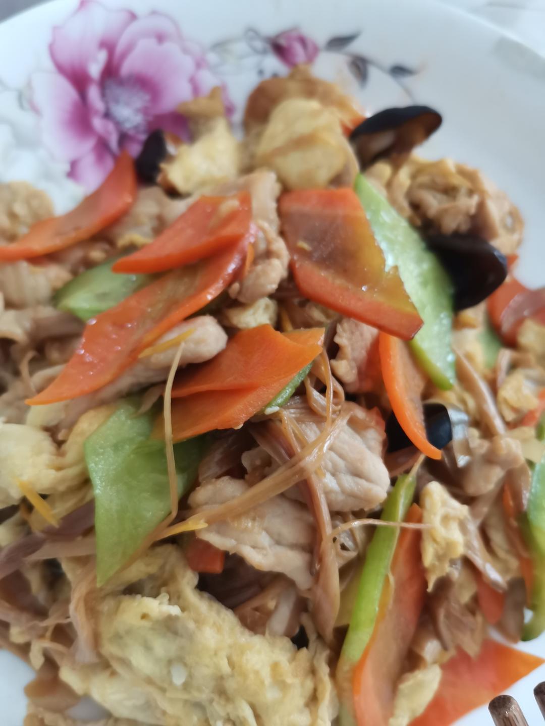 厨师长教你：“木须肉”的家常做法，营养丰富很适合老人孩子