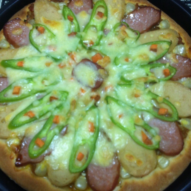 蘑菇火腿心花边比萨