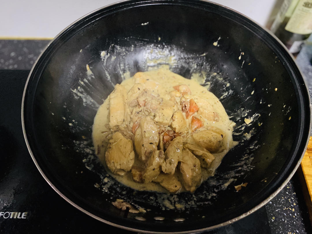法式白葡萄酒炖鸡腿