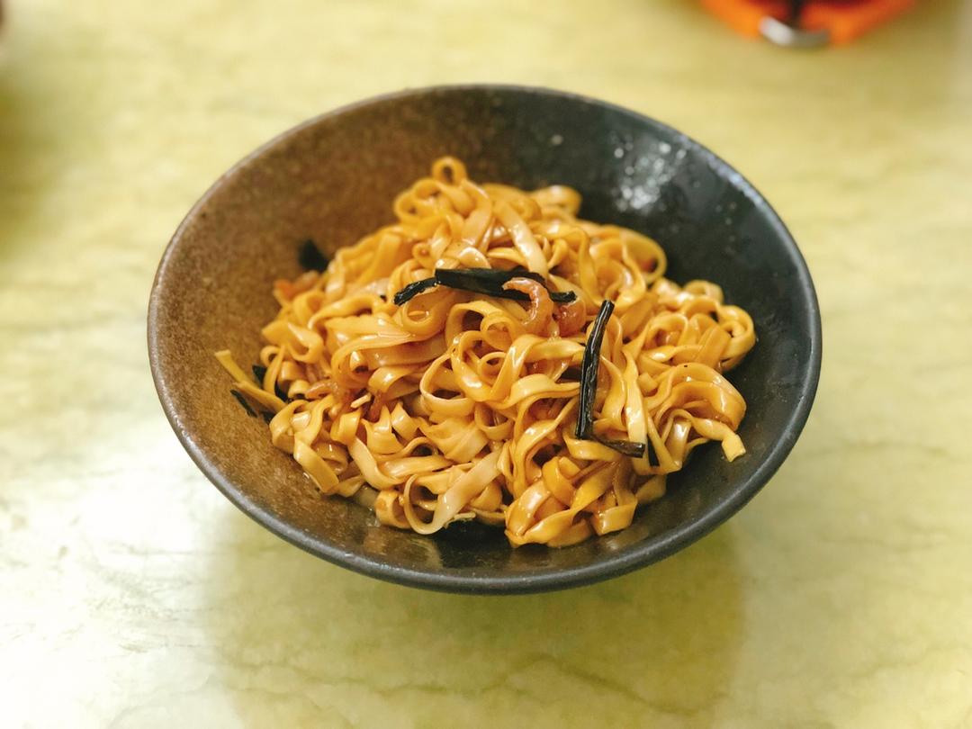 10分钟搞定的一碗葱油拌面