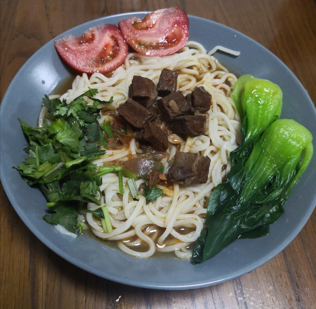 红烧牛肉面