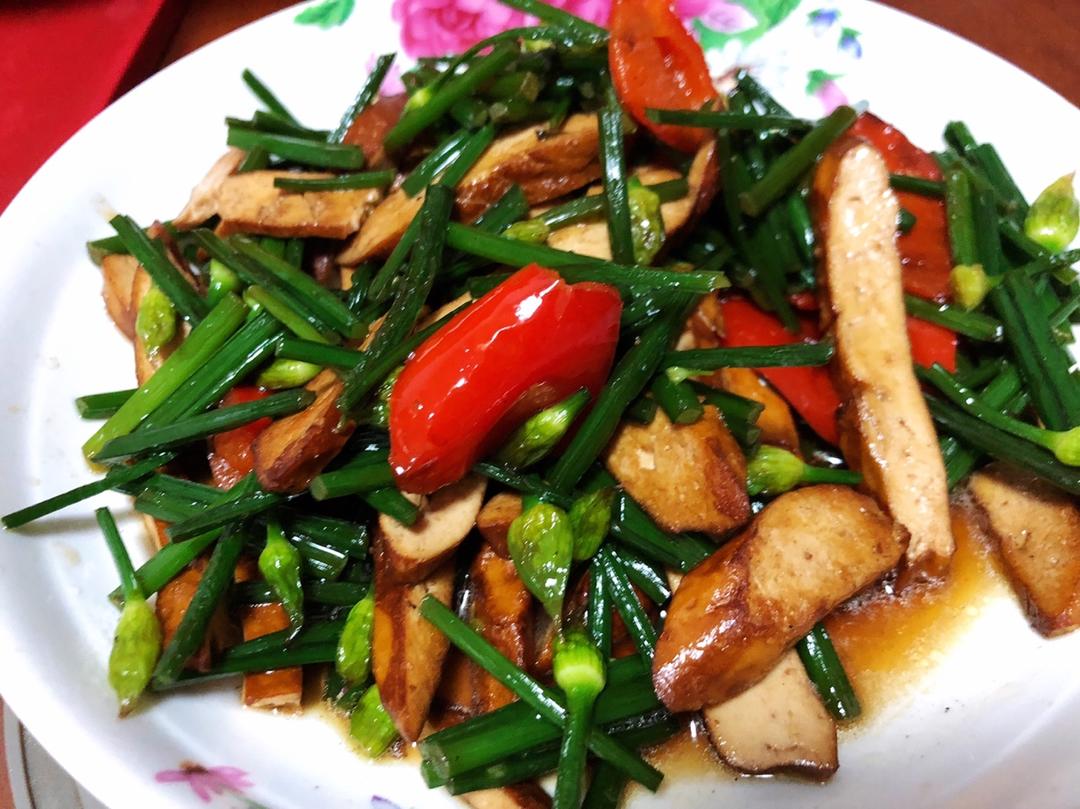 韭菜花炒豆干