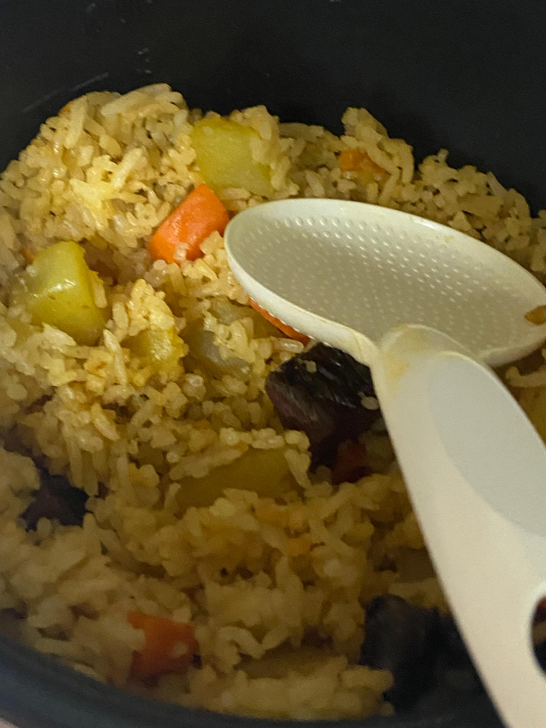 土豆焖饭（电饭锅版）