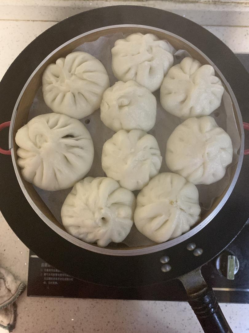 咸菜包子