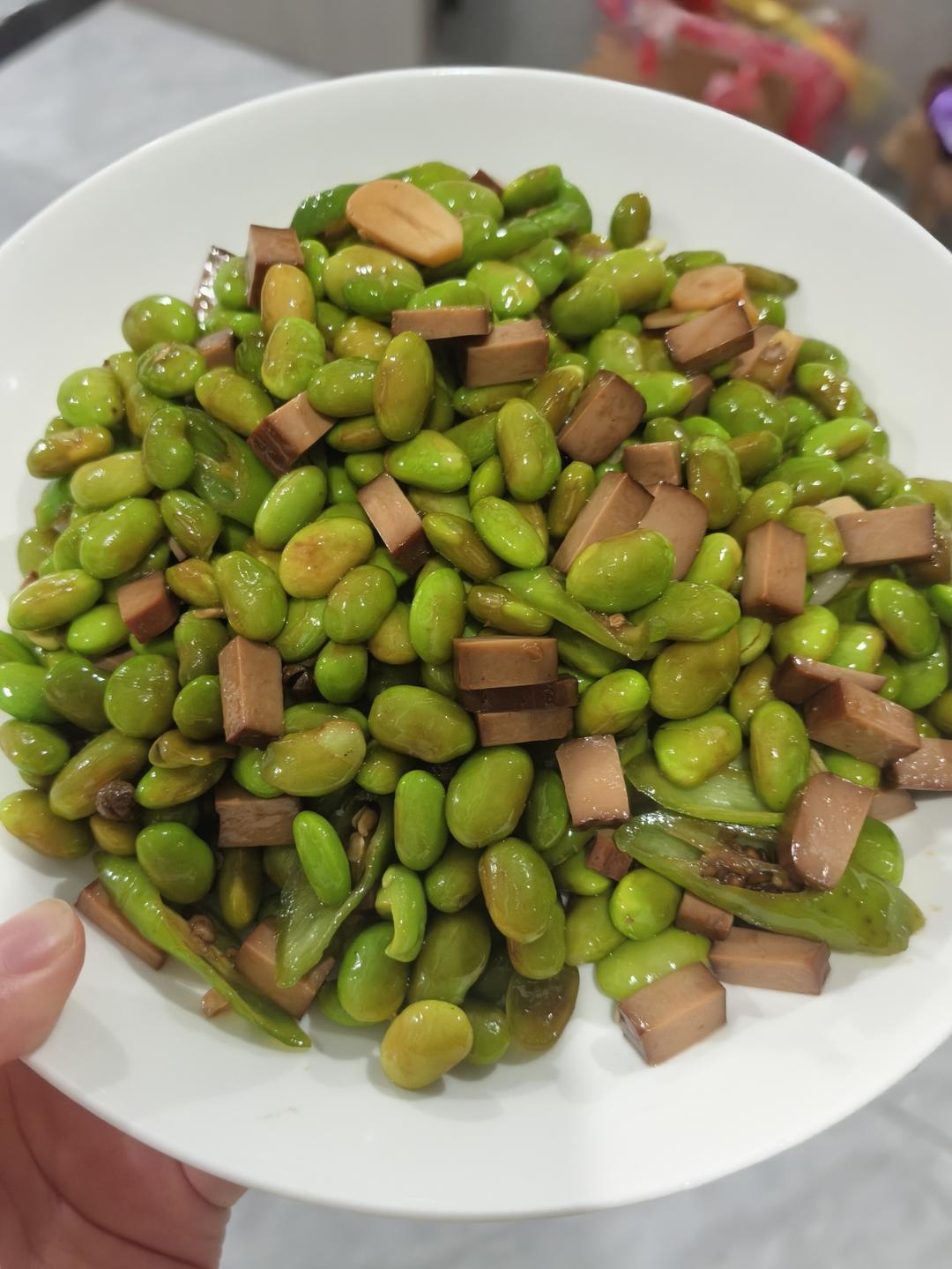 下酒又下饭的青豆炒豆干