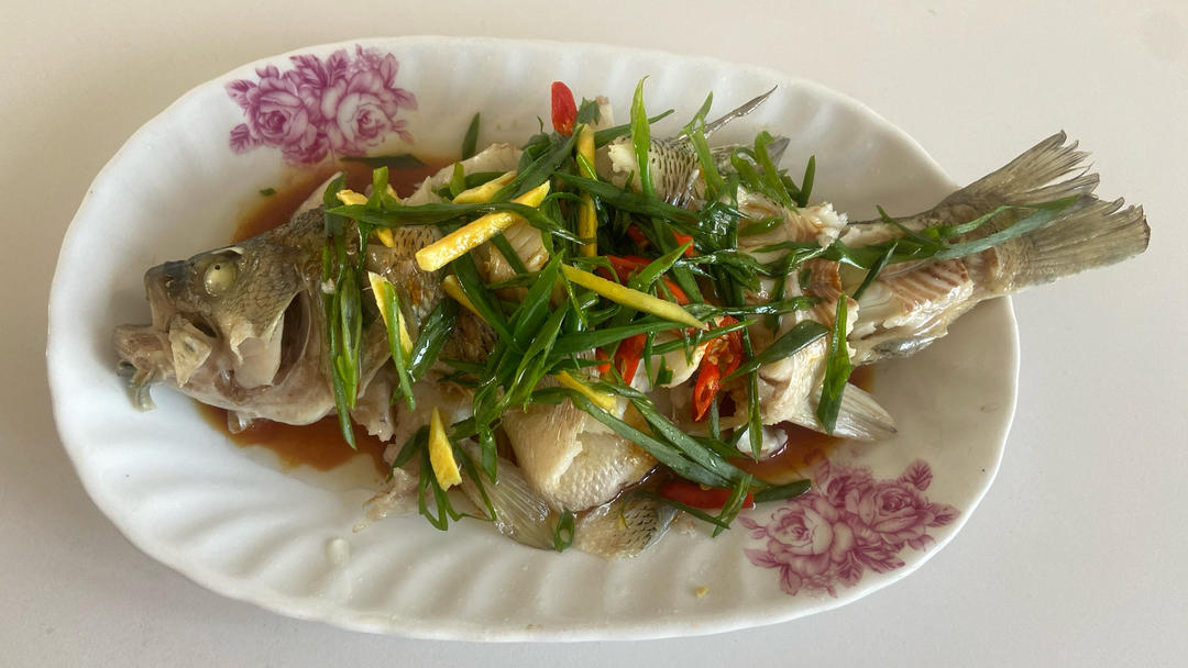 清蒸鲈鱼