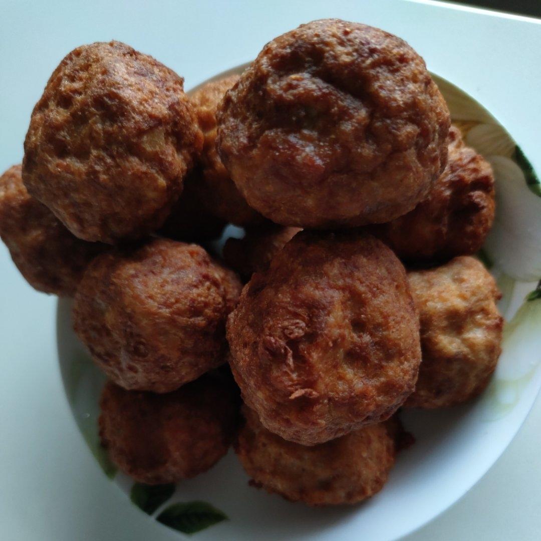 酥炸肉丸