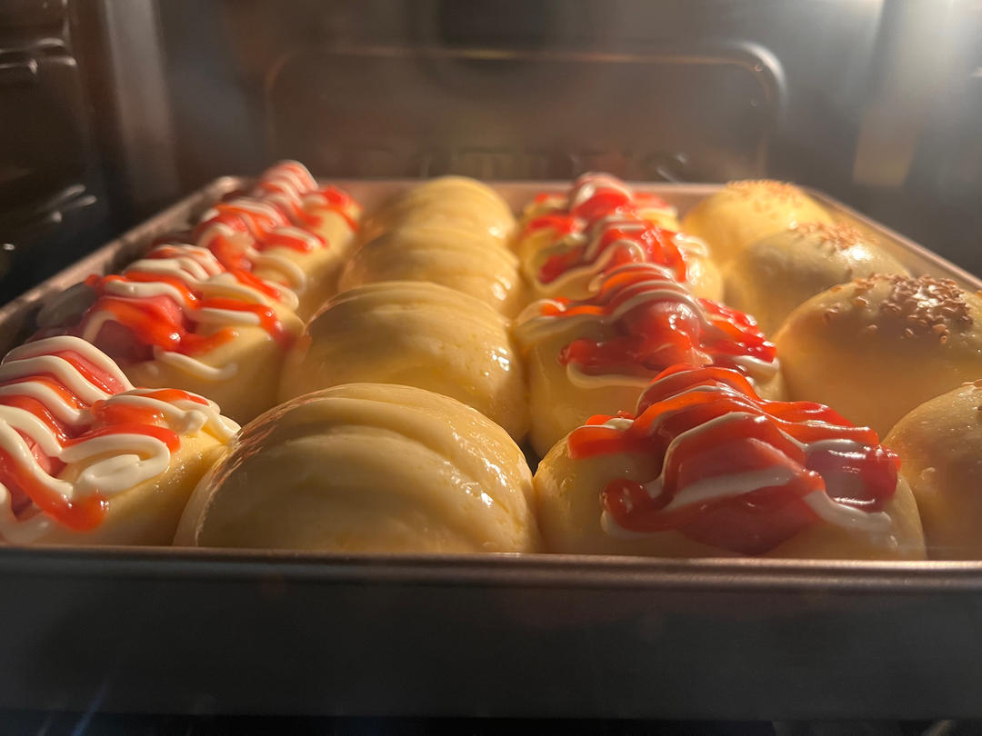 一个面团做四种口味【小餐包拼盘】