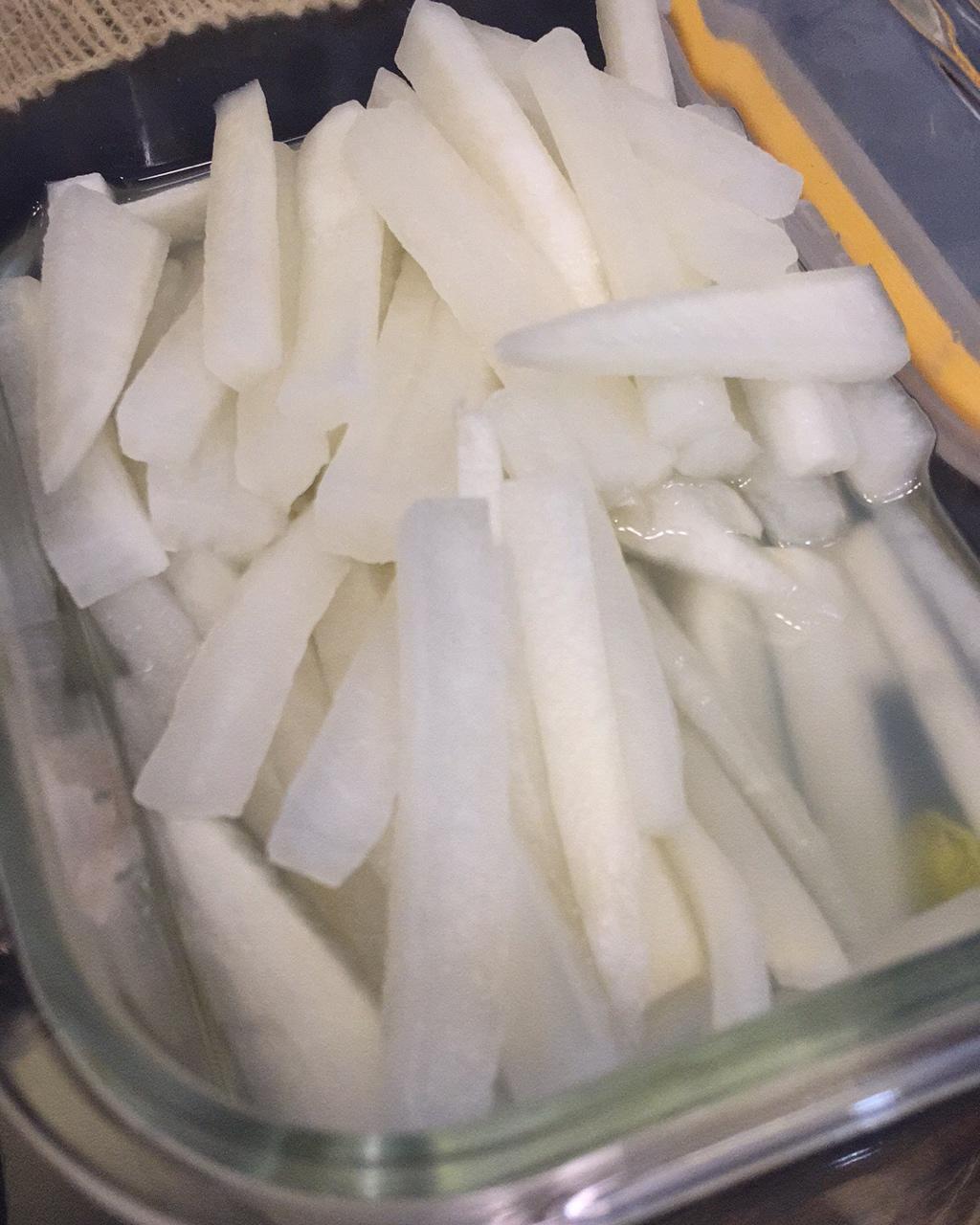 酸甜脆爽腌萝卜