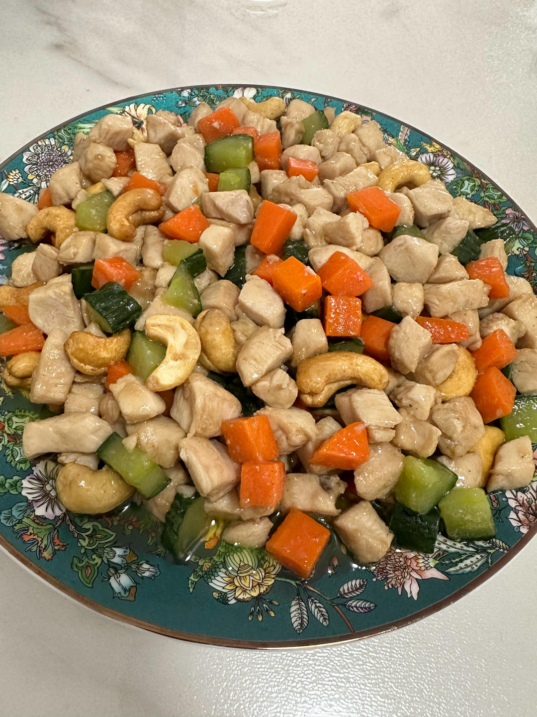 胡萝卜黄瓜鸡胸肉