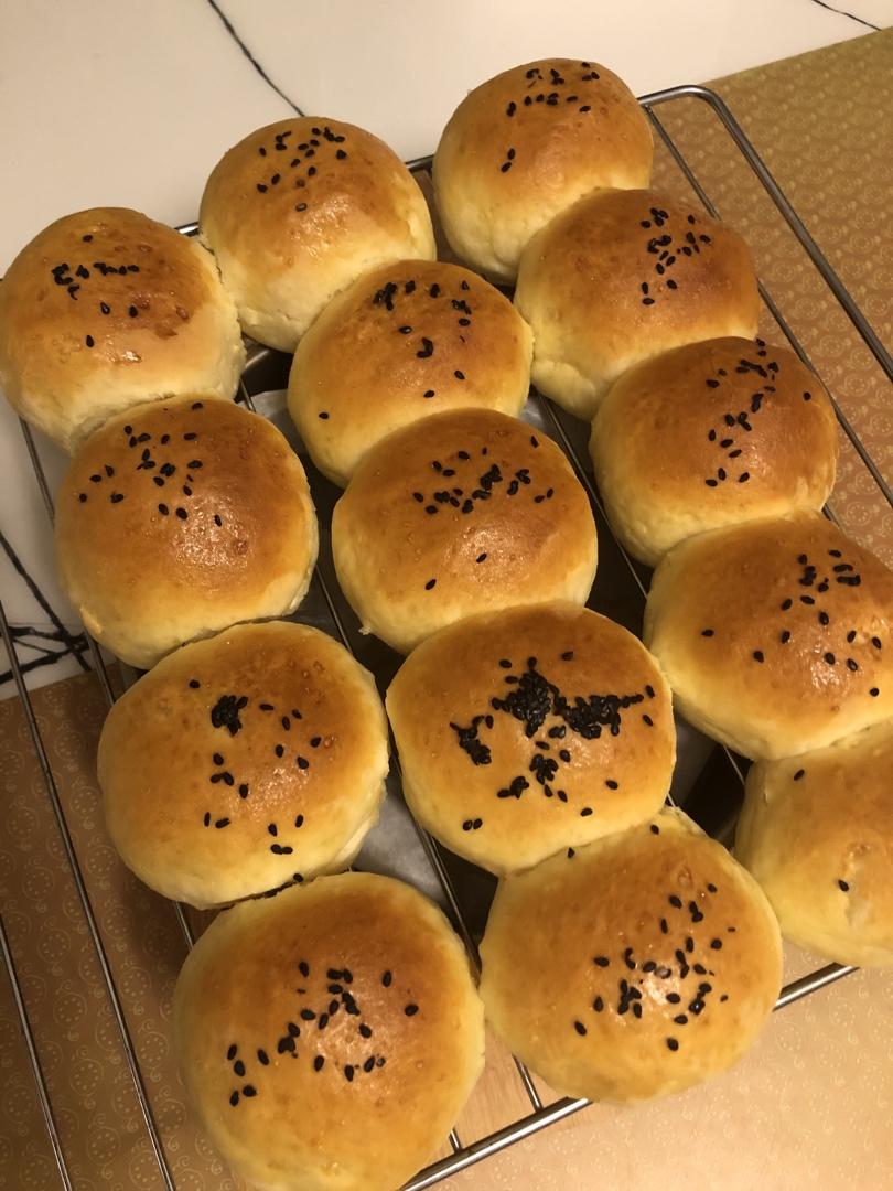 超软牛奶餐包，此配方超软不甜易出膜，放一礼拜不变硬