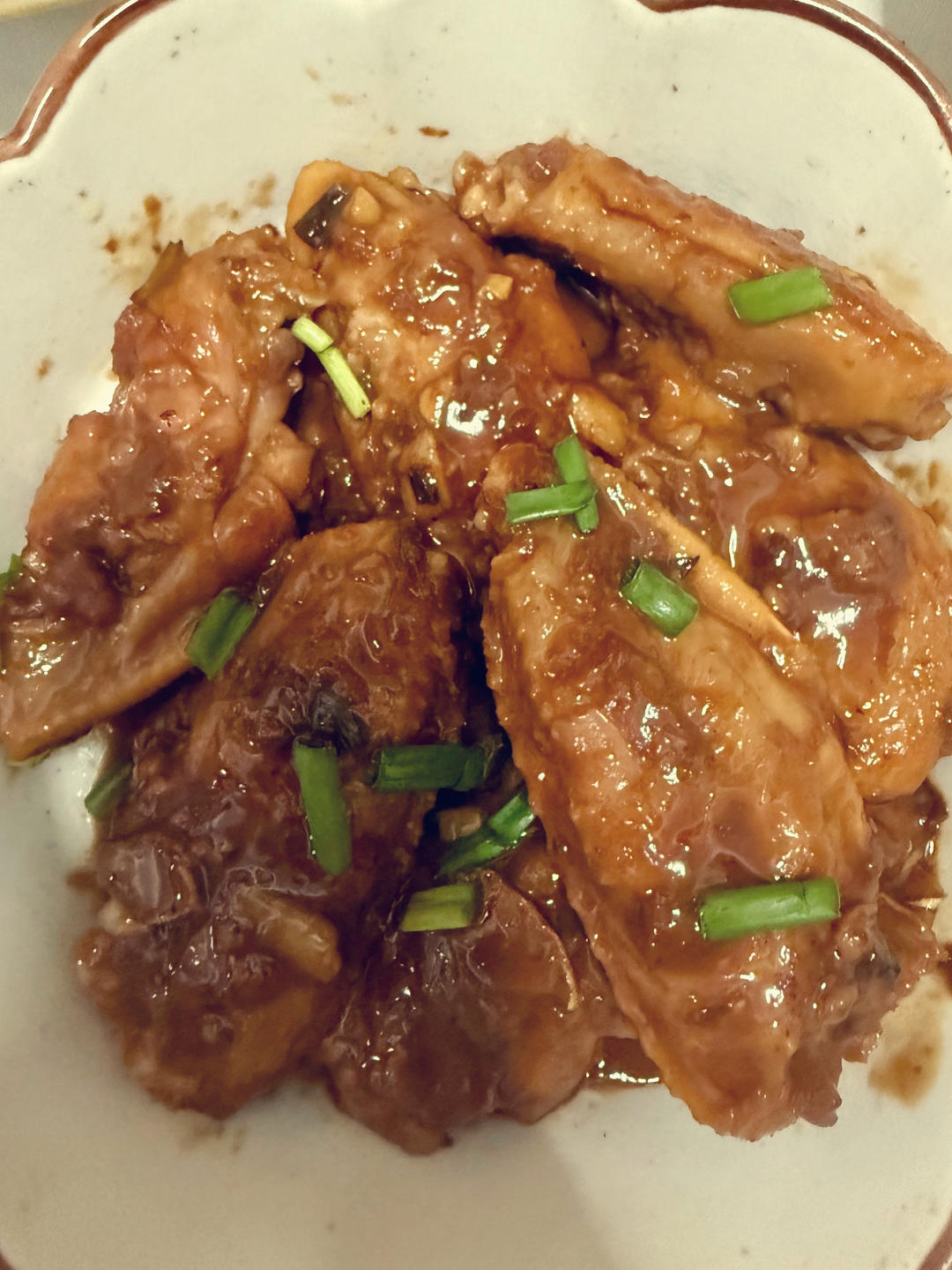 外婆教我的红烧鸡翅·连汤汁都狠好吃！！！