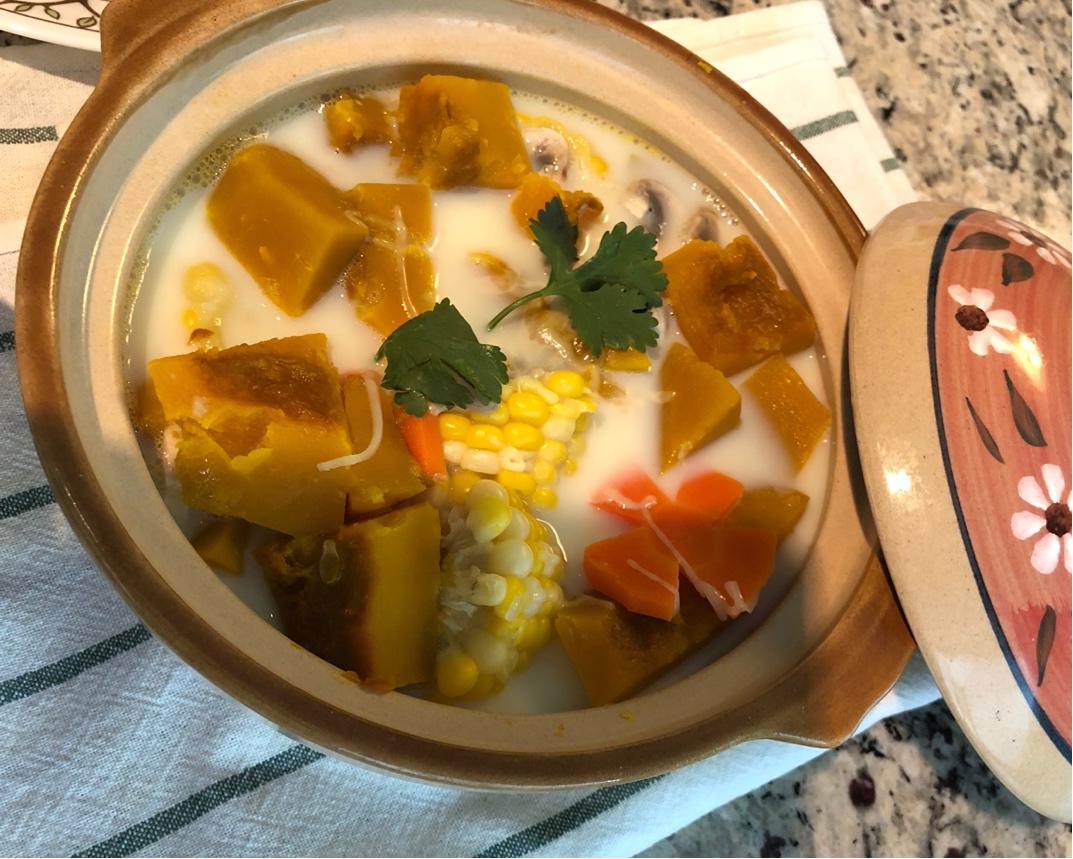 胡萝卜玉米汤