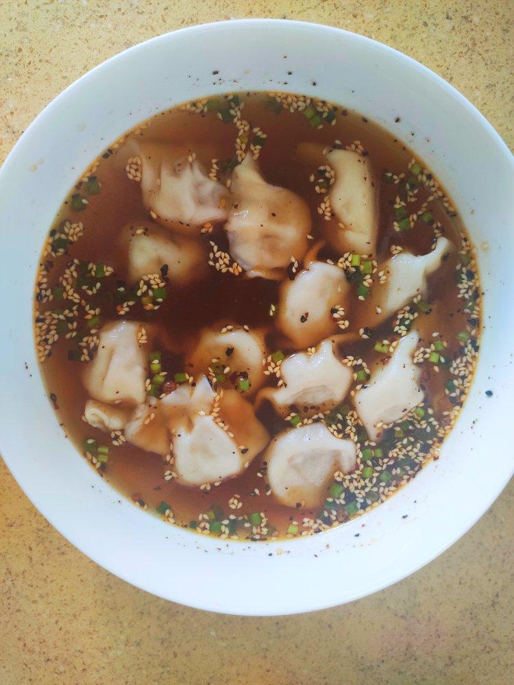 家常汤饺