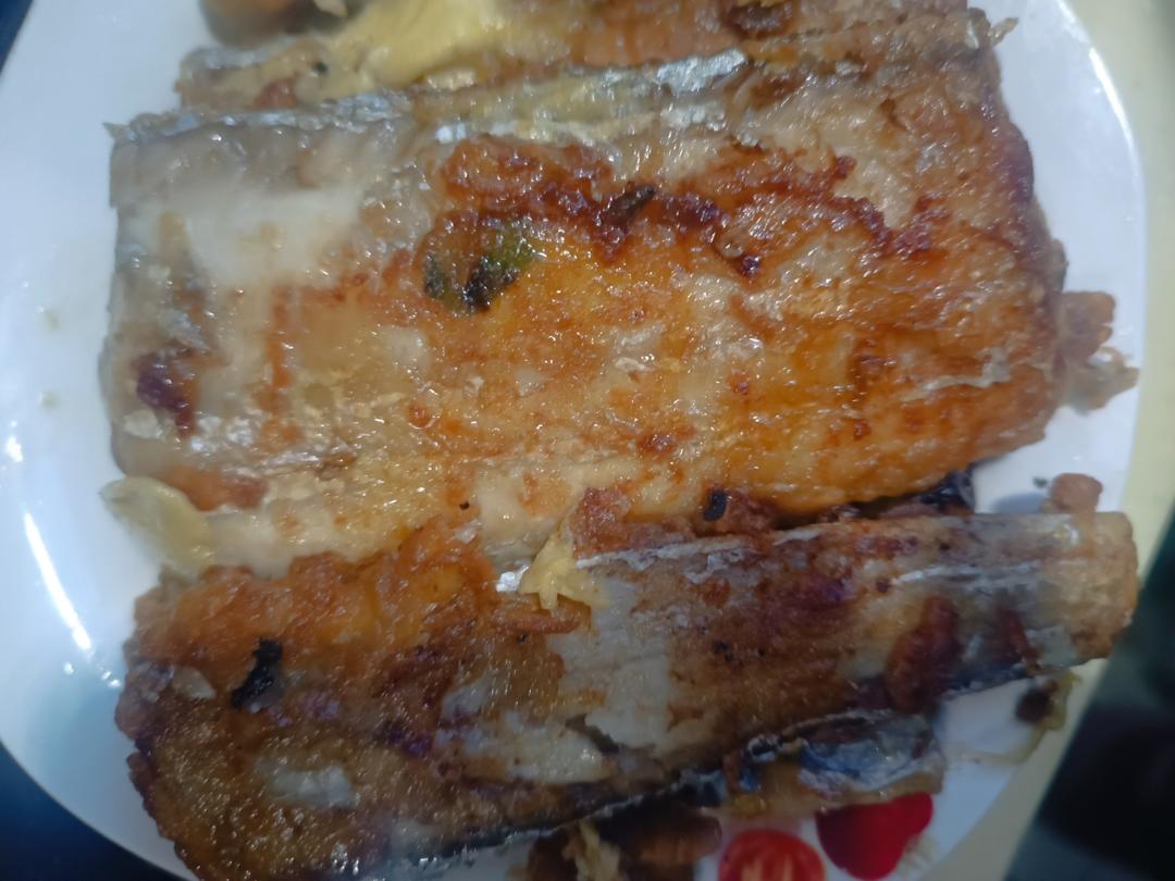 香煎带鱼段