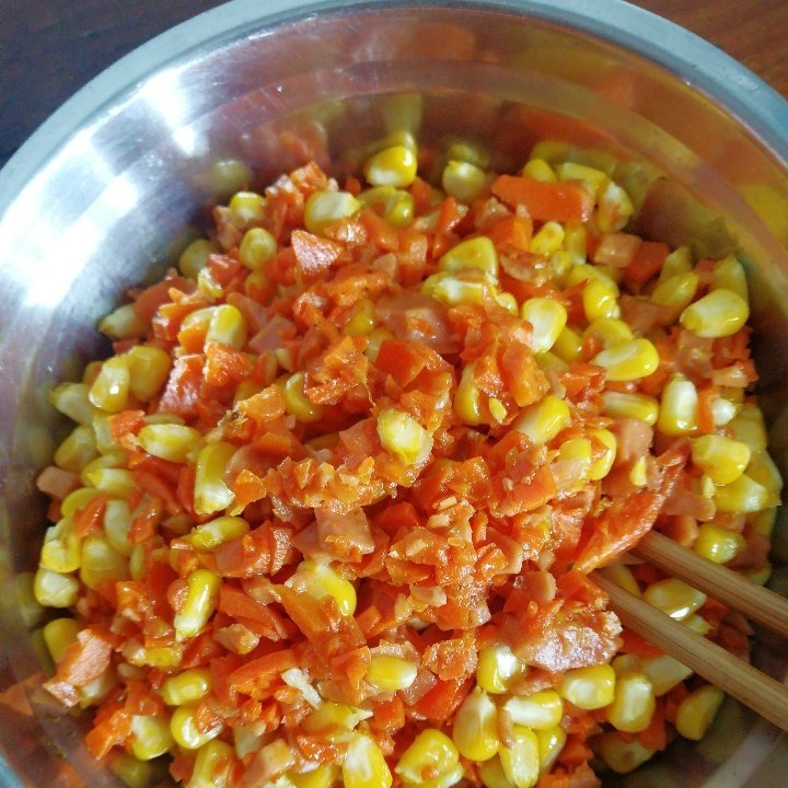 玉米粒炒胡萝卜