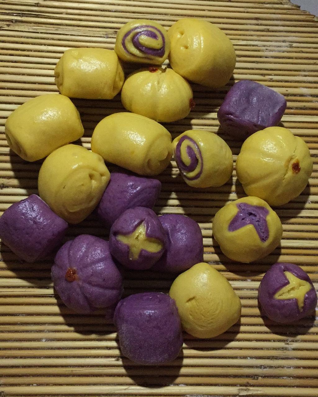 宝宝辅食～牛奶果蔬馒头