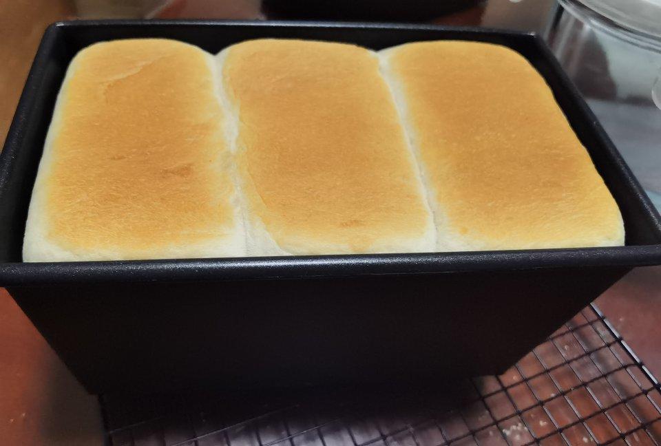 软到拿不起来的生吐司