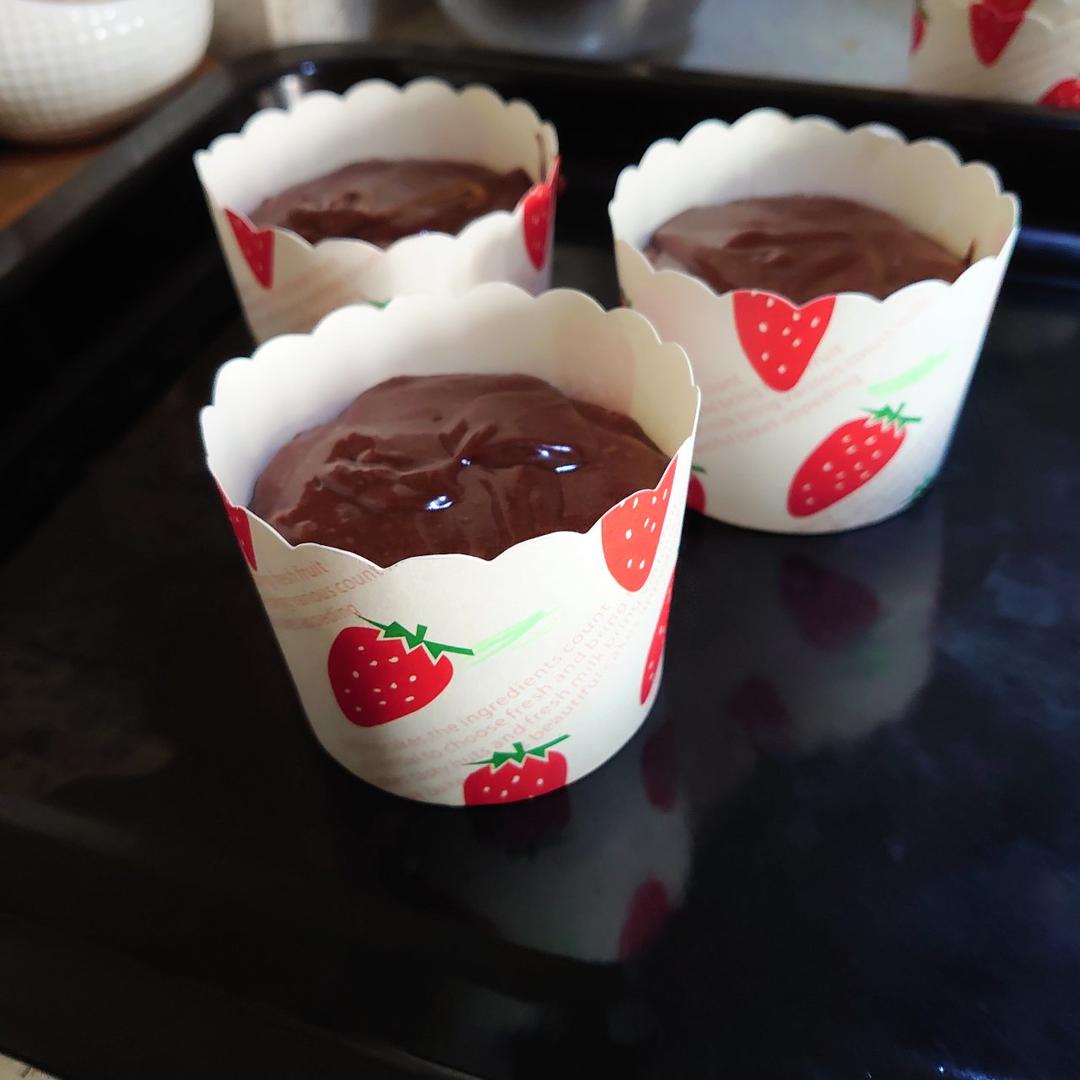 给妹子群的巧克力熔岩蛋糕