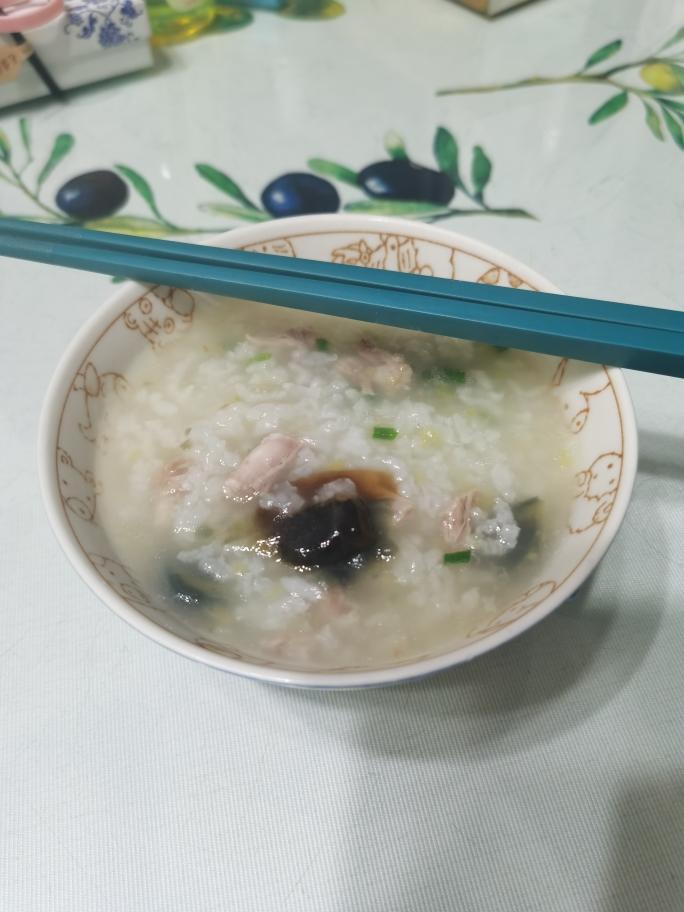 私房•皮蛋瘦肉粥