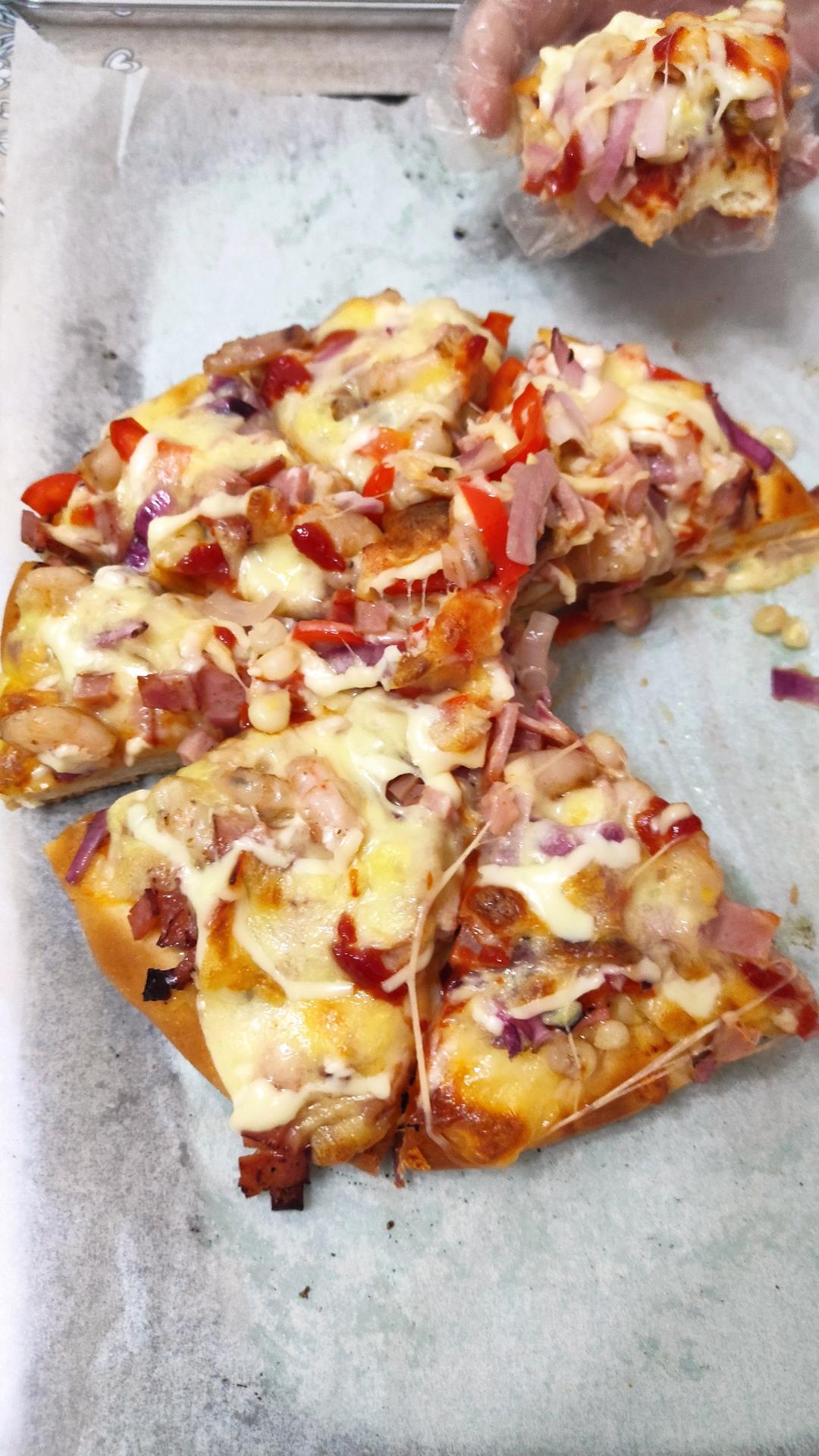 鲜虾🍤培根披萨🍕“内附敲好吃的饼皮做法”