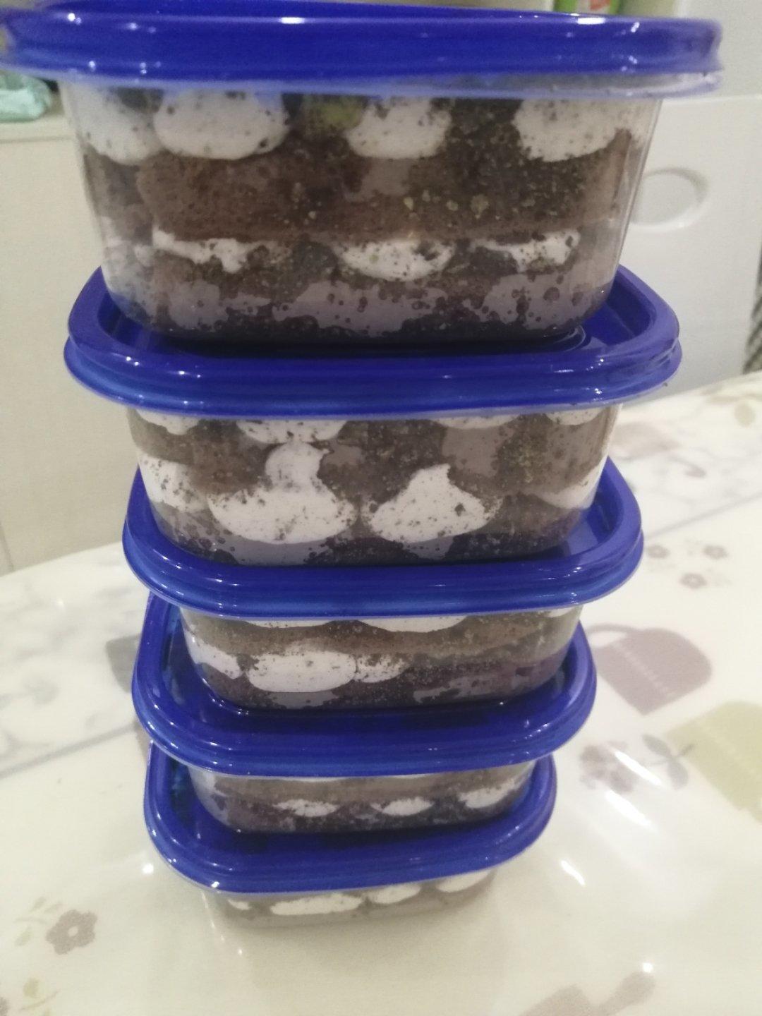 低糖不腻的奥利奥咸奶油蛋糕盒子