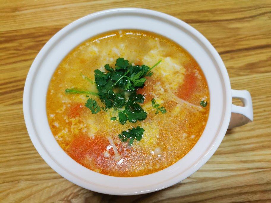 西红柿金针菇鸡蛋汤