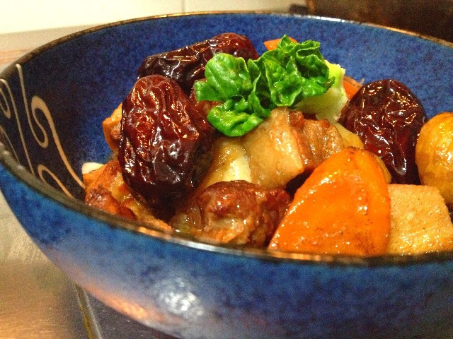 枣香栗子焖牛腩